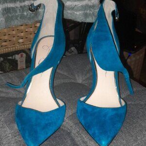 Pre-loved Suade Point toe Pumps